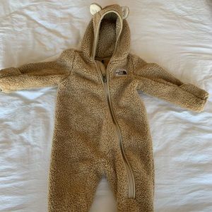 Northface Sherpa bodysuit